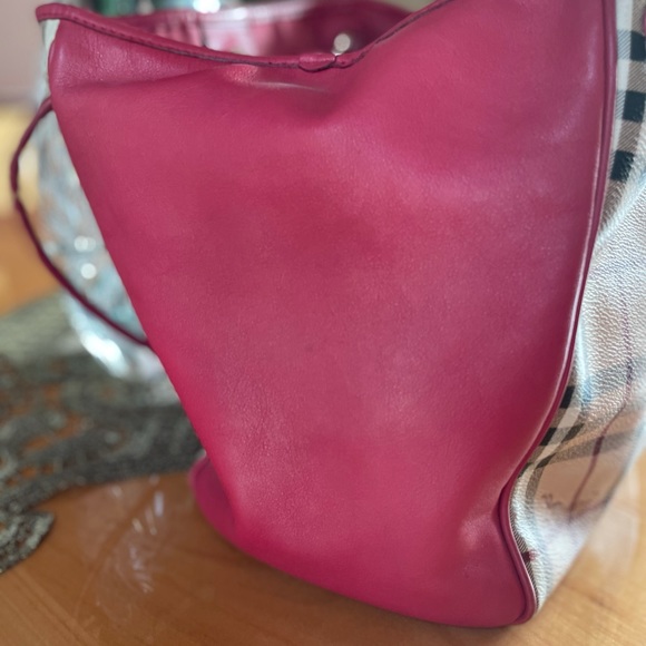 Burberry Bag🌹 - Picture 12 of 13